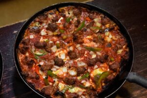 A Pequod's pan pizza served at the Chicago restaurant
